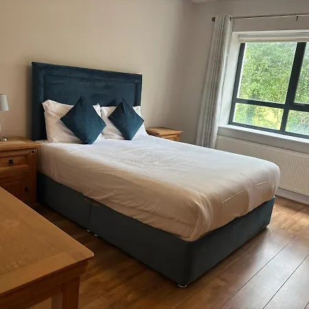 Milltown * Donegal Town